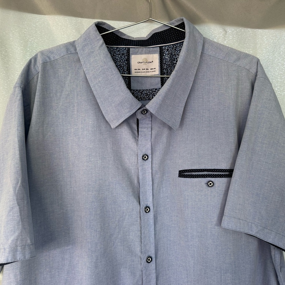 Men's Gray Short Sleeve Shirt